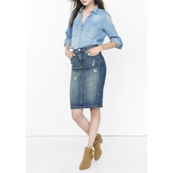Express distressed denim pencil skirt - Picture 6 of 12